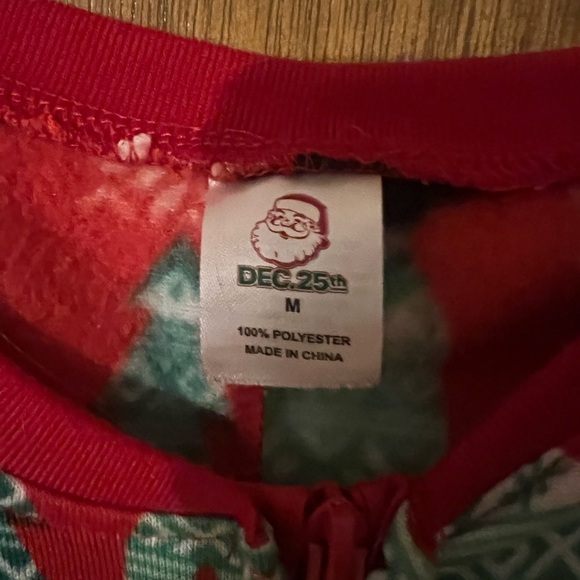 Christmas onesie - Picture 2 of 2